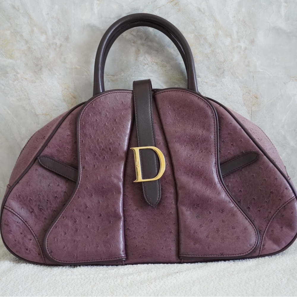 Christian Dior
Ostrich Double Saddle